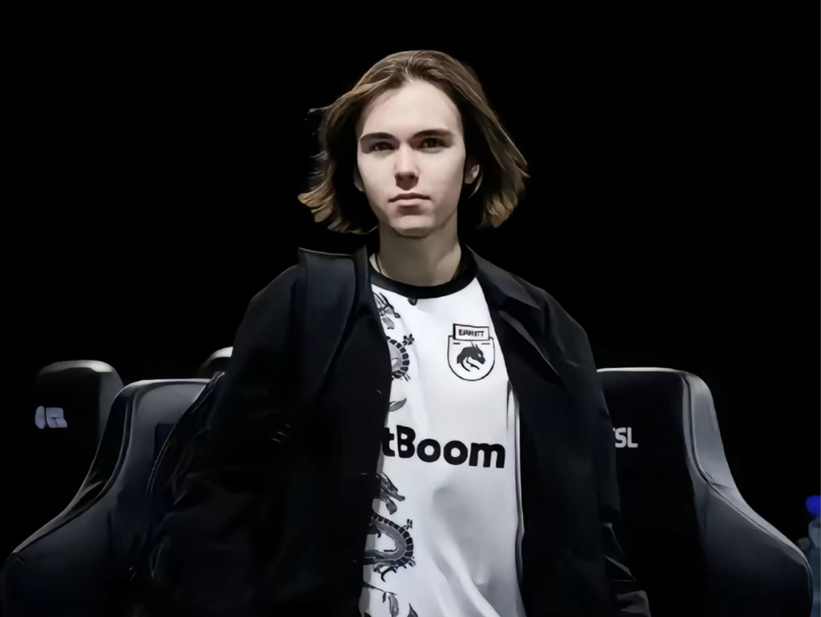 绝地求生：掏出维克托后，立刻感觉我能打十个！