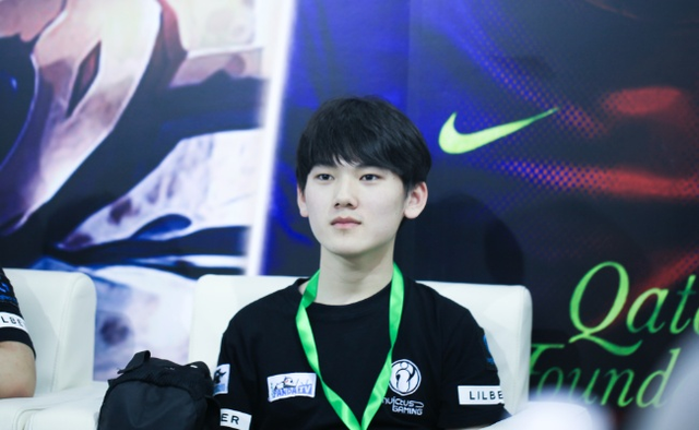 外媒统计LEC前两周部分数据：KC下路KDA第一分均输出第二