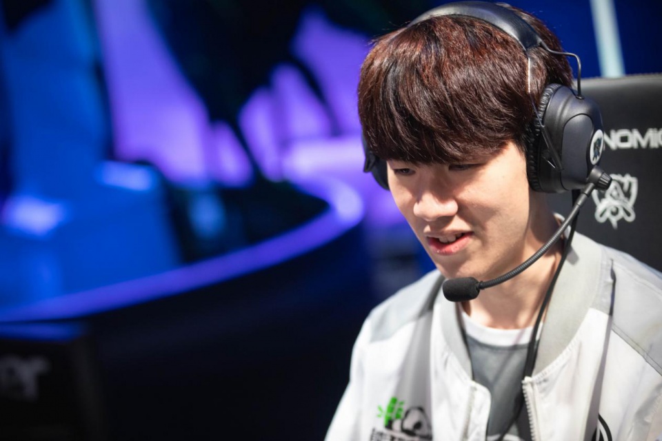 Vitality 和 Falcons 晋级 IEM Melbourne 2025 季后赛